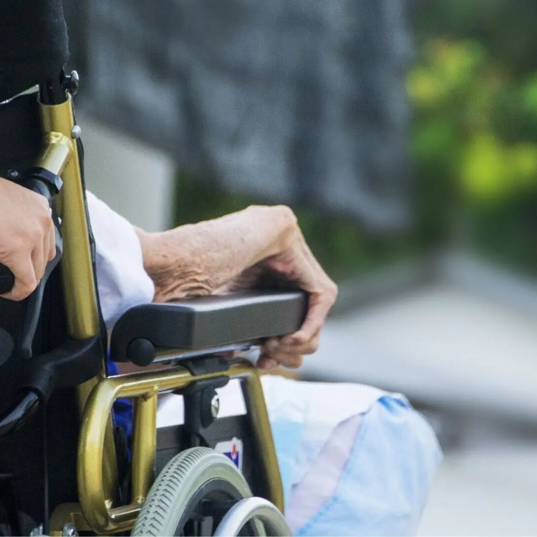 Anziani: Cgil e Spi, preoccupante qualità assistenza in Rsa, Governo intervenga