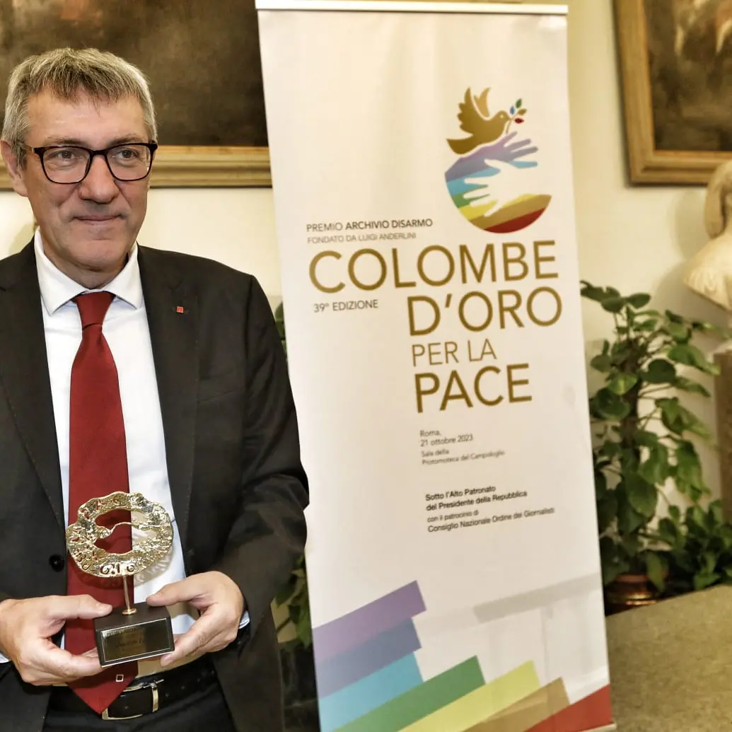 39ª edizione Colombe d'oro per la Pace, Maurizio Landini 'Personalità internazionale' dell'anno